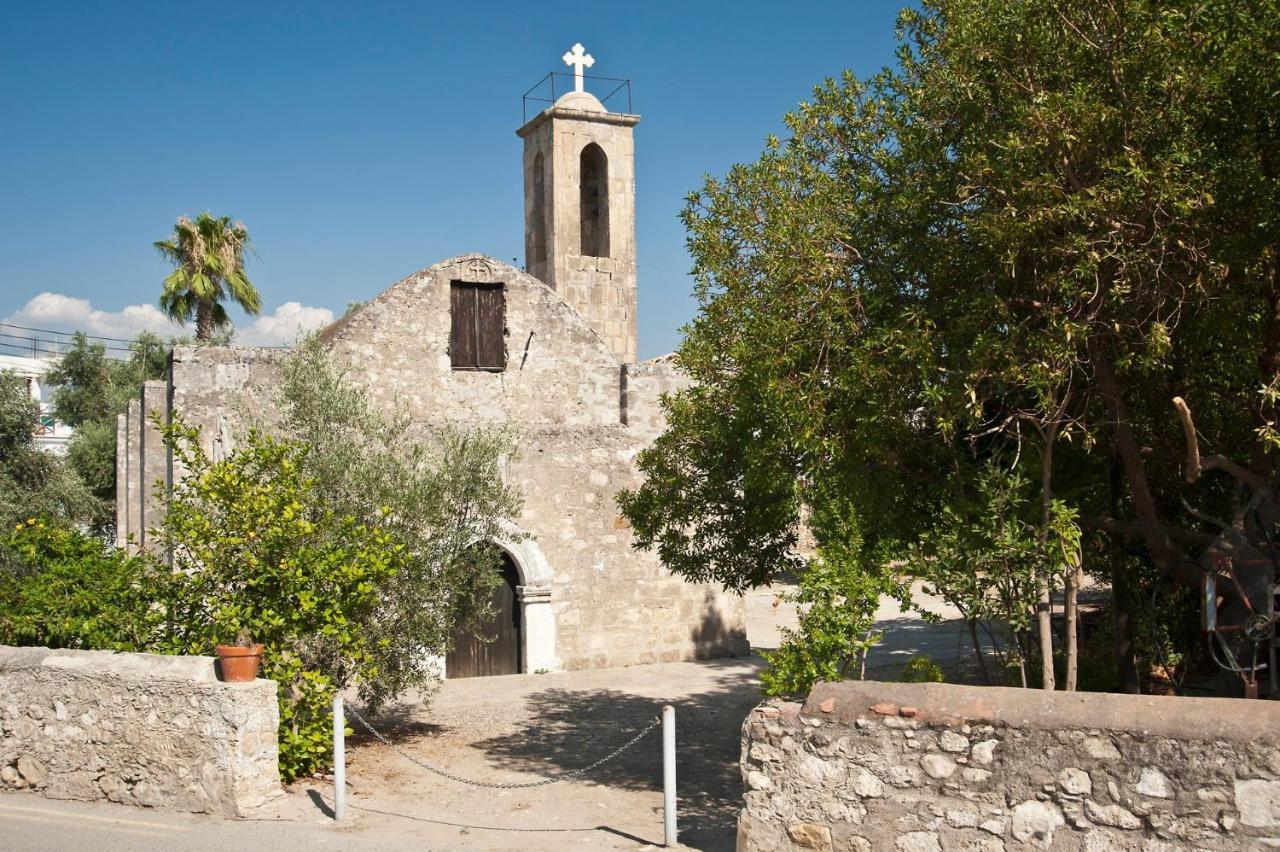 Dora' S Villa Argaka Exterior photo